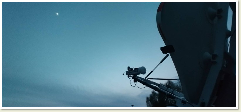psiagora2024_sq6qv_antena_i_ksiezyc.jpg